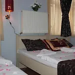 Kaya Hotel 3*