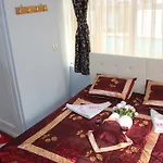 Kaya Hotel