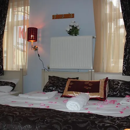 Kaya Hotel 3*