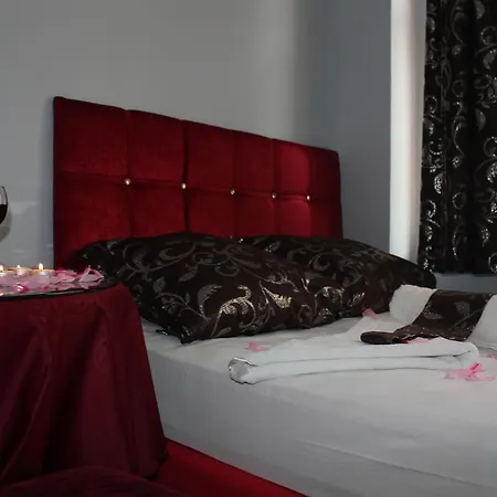 Hotel Kaya 3*